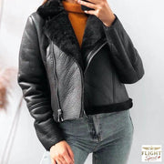 Schwarze Damen Fliegerjacke aus Kunstfell