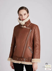 Damen Fliegerjacke aus braunem Kunstleder