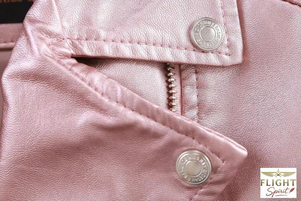 Damen Fliegerjacke aus Kunstleder in Blassrosa