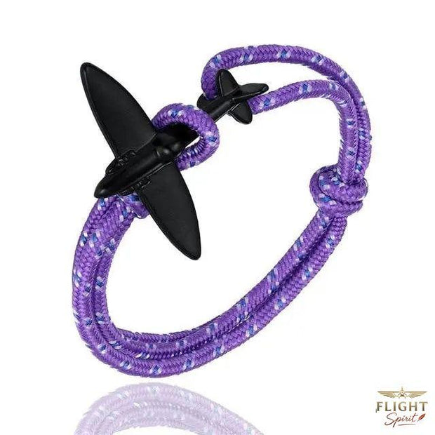 Flugzeug-Armband aus lila und blauer Kordel