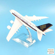 Modellbausatz 1:400 - A320 Singapore Airlines