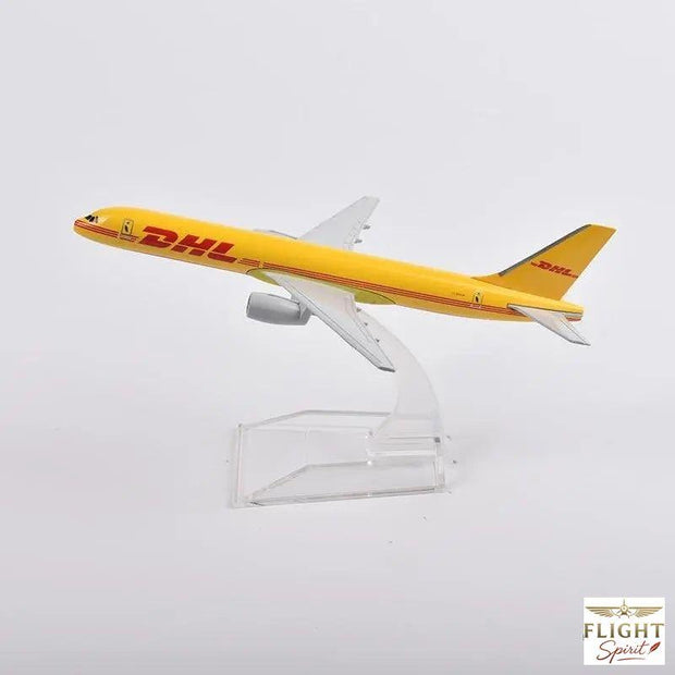 Boeing 757 DHL Modellflugzeug