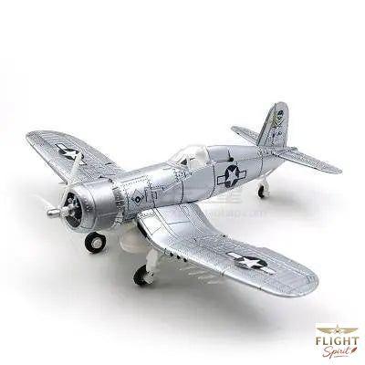 Modellflugzeug im Kriegsstil