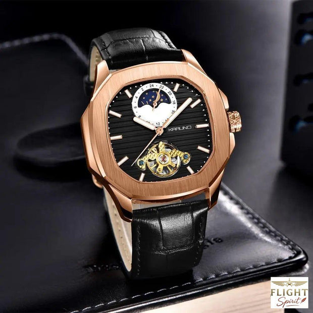 Automatik-Fliegeruhr mit schwarzem Lederarmband