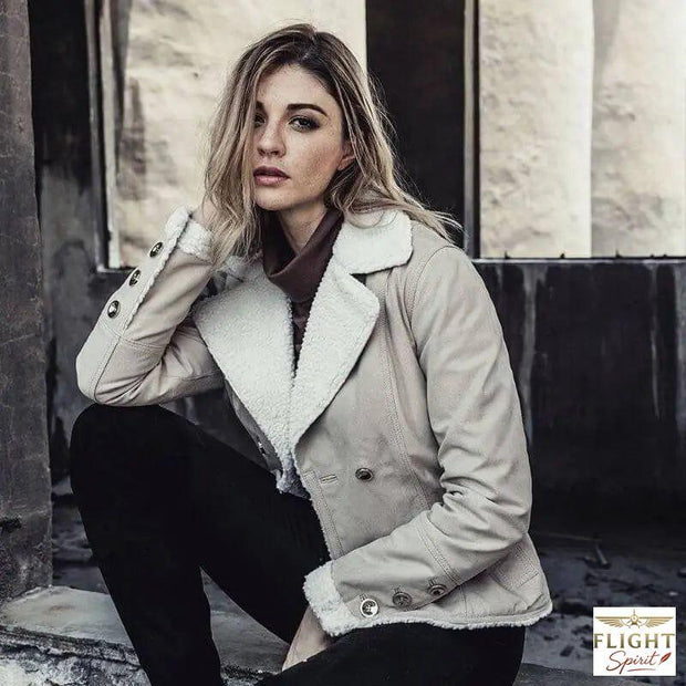 Weiße Damen-Fliegerjacke