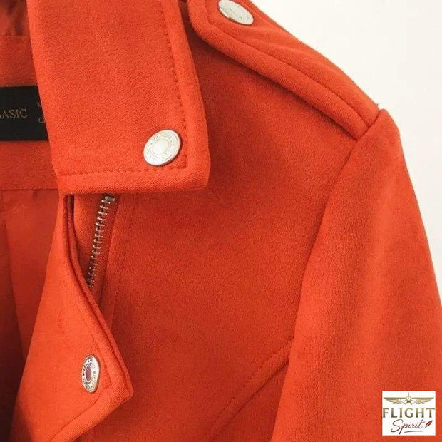 Rote Damenfliegerjacke